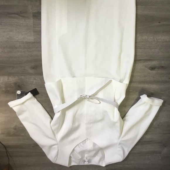 LE SUIT Winter White two piece belted suit jacket and midi skirt suit size 8 NWT - Picture 6 of 12